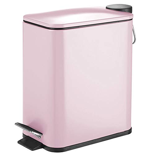 Basurero de baño rectangular y estrecho de color rosa