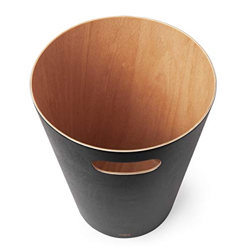 Cubo de basura de madera de diseño Umbra negro