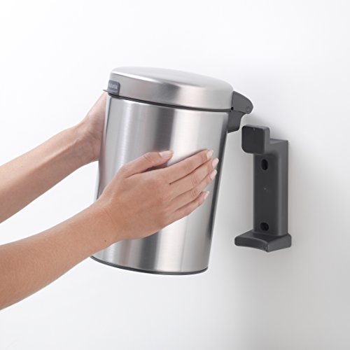 El cubo de baño de pared de Brabantia