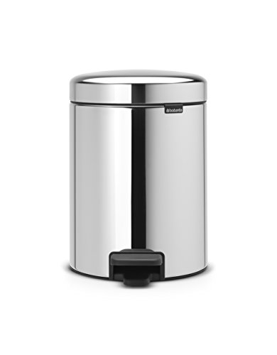 La papelera del baño de acero inoxidable de Brabantia
